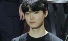 开云体育app-WBG碾压HLE，Chovy开启传奇时刻宿敌对决小组赛，让粉丝疯狂欢呼