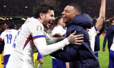 开云体育中国-国际足坛欧盟杯预选赛精彩回顾