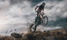 开云体育在线-亚洲之翼撕裂百年星空，久保建英在国家德比的史诗之夜