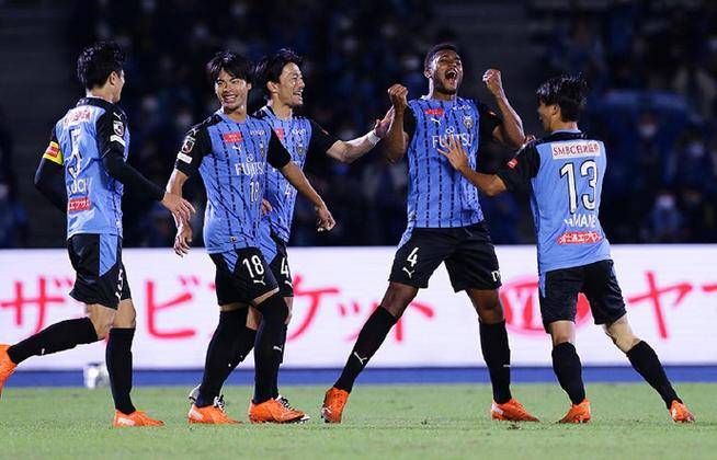 东京川岛客场战胜悉尼FC，确定晋级