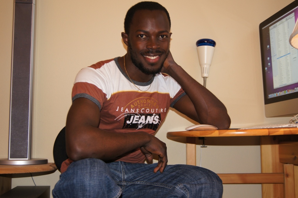 NS横扫C9，Scout操刀奇招英雄翻盘峡谷大战小组赛，引爆全场热议