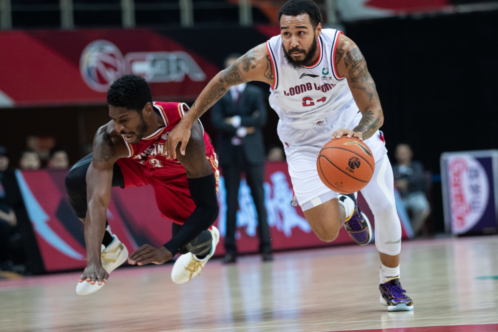 杜尔姆城客场不敌埃弗顿，遭遇挑战