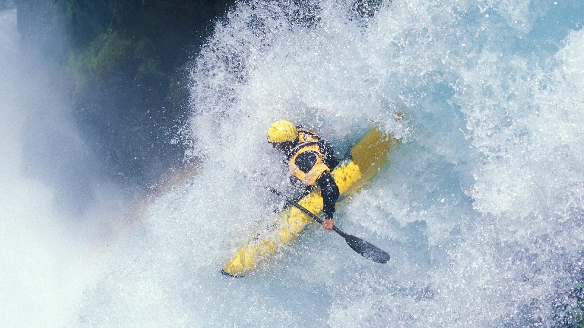 战术板上的秘密，西亚卡姆如何用一次手势决定胜局